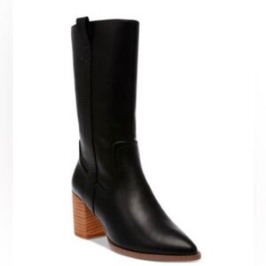 DV Dolce Vita Tezza Engineer pointed toe boots with stacked heels. Size 6.5. NWT